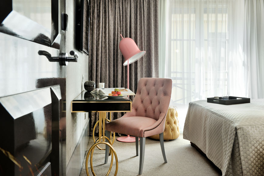 Chic Parisian Hotel: Baume