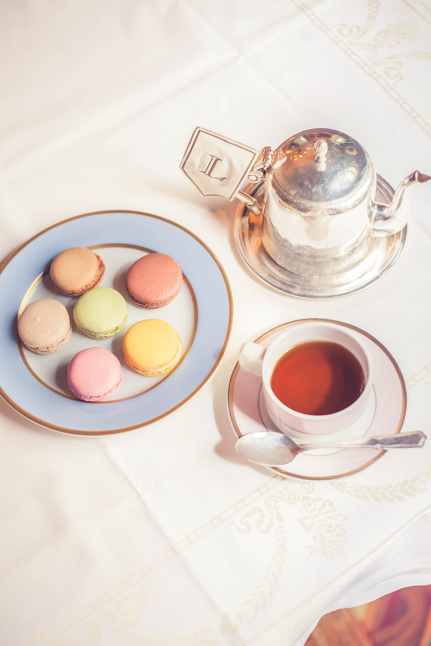 Lovely Ladurée: Chic Presets