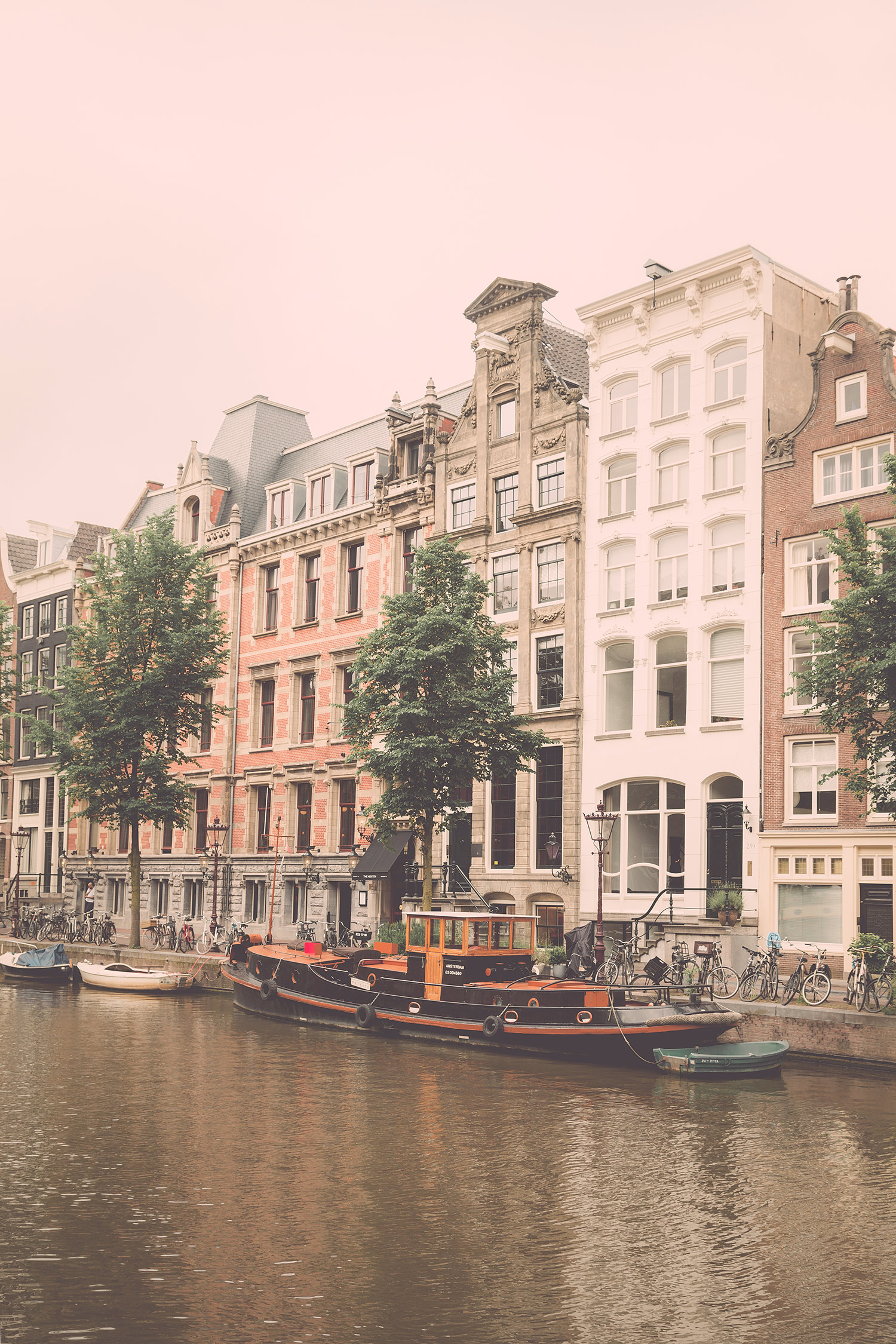 Amsterdam | Chic Lightroom Presets