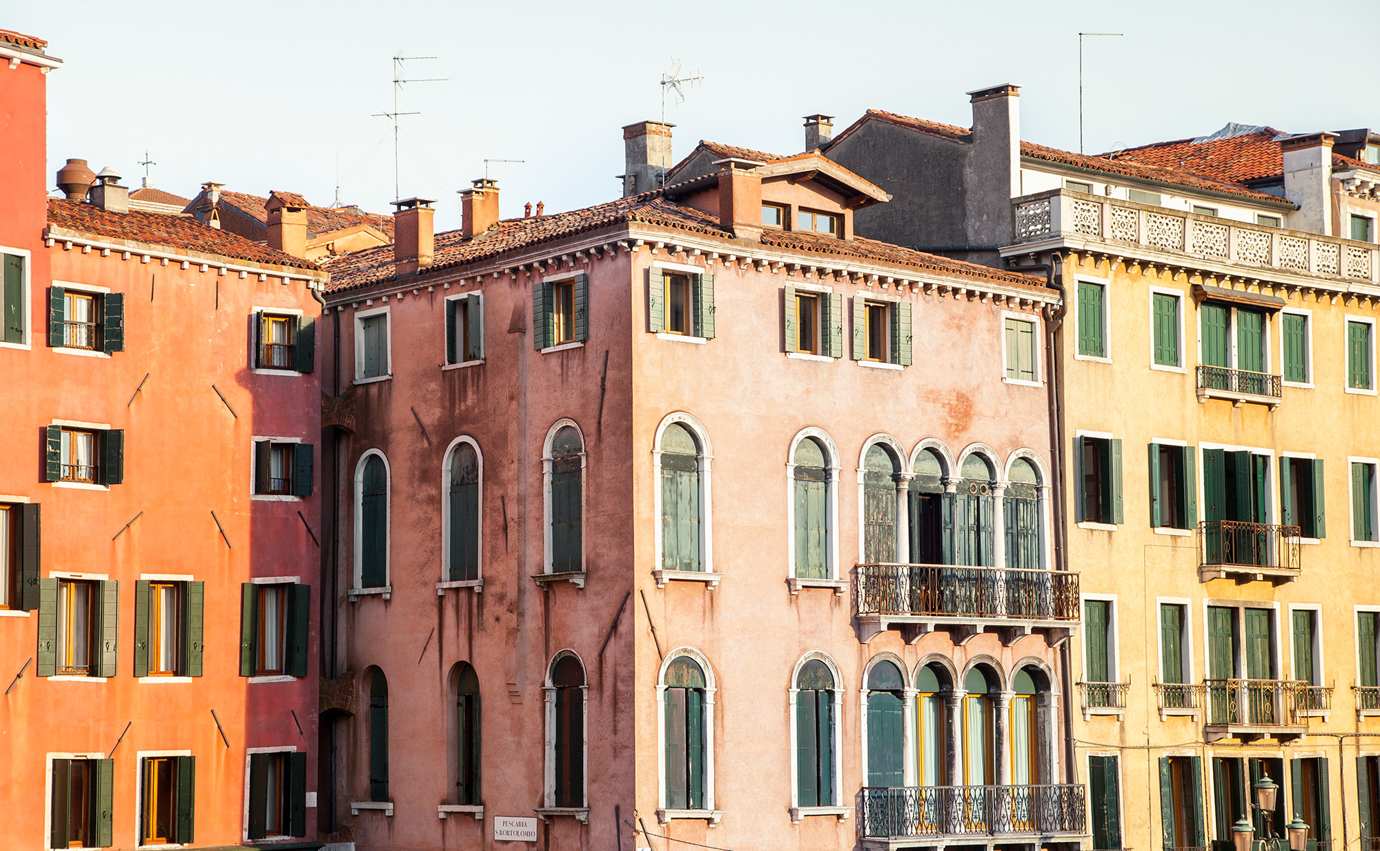 Colorful Venice | Chic Lightroom Presets