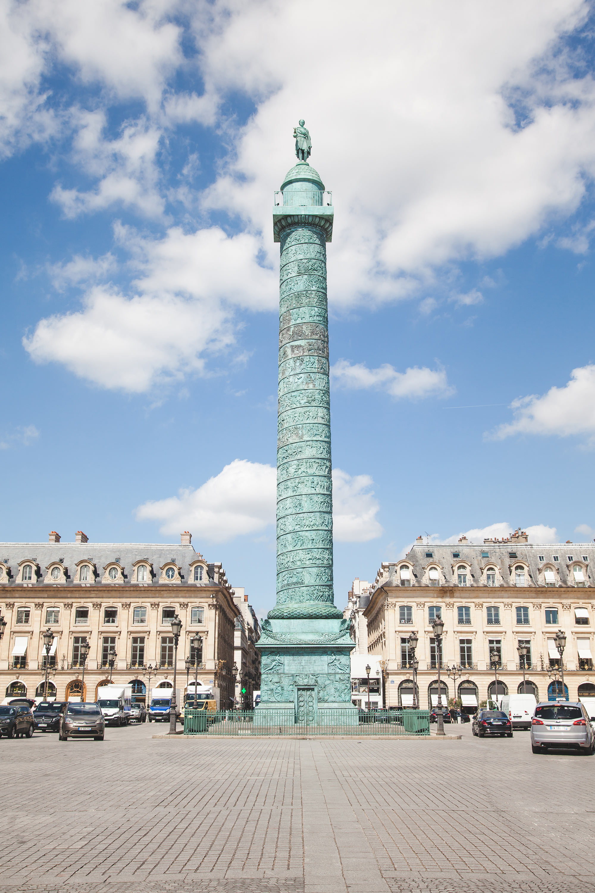 Place Vendome 2017 | Chic Lightroom Presets